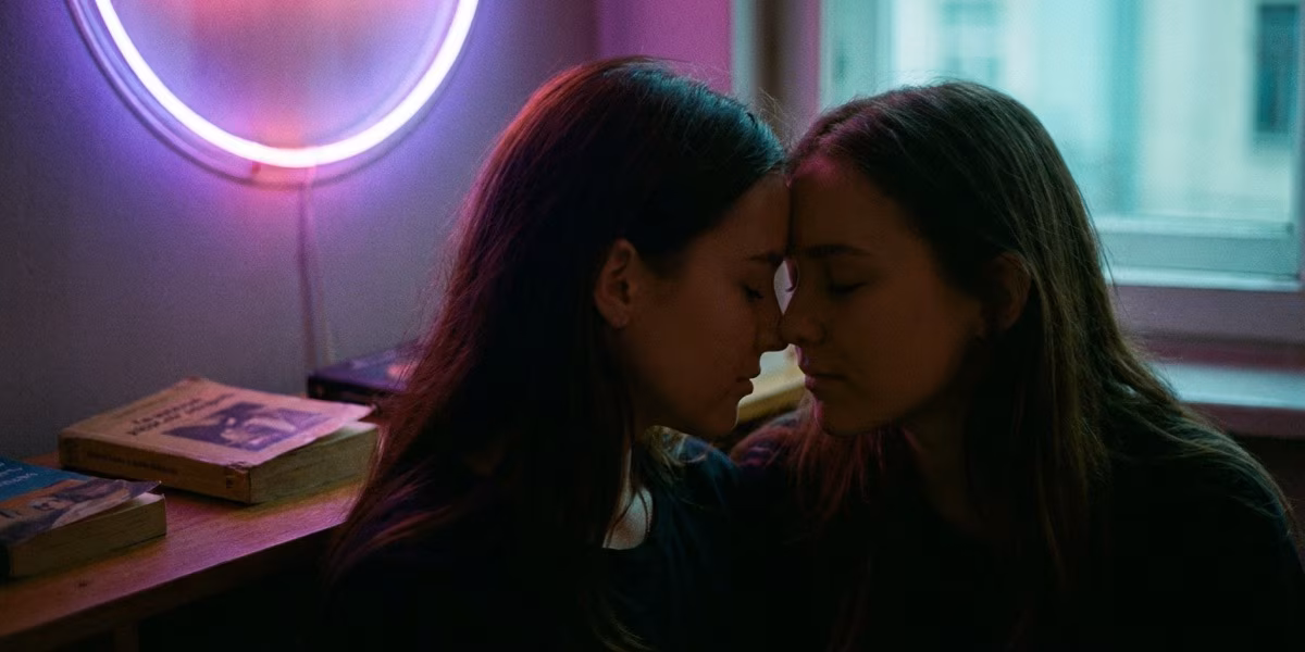 What Does Sapphic Mean? Definition & Origin
